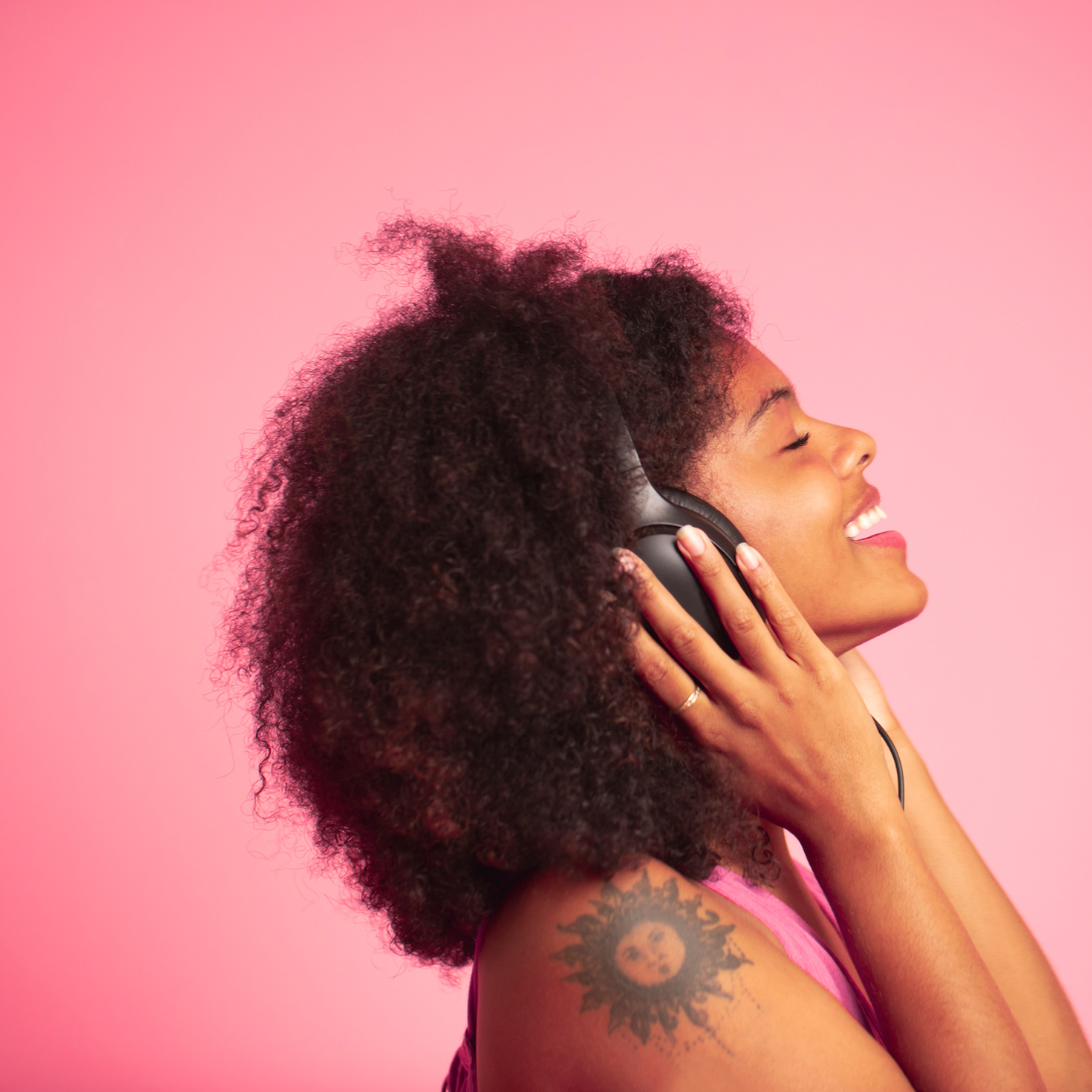 Deckible - woman listening